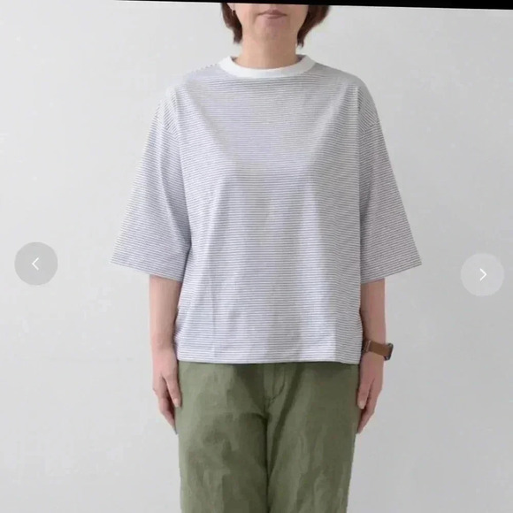 Handvaerk BOTTLE NECK 3/4 SLEEVE T-SHIRT
BORDER LIKE NEW - Picture 1 of 6